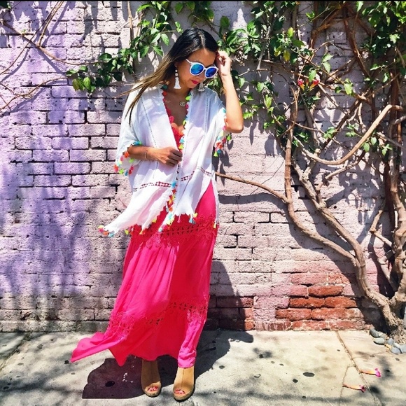 LAST 1! 💟 Tassel Cardigan - Picture 2 of 3